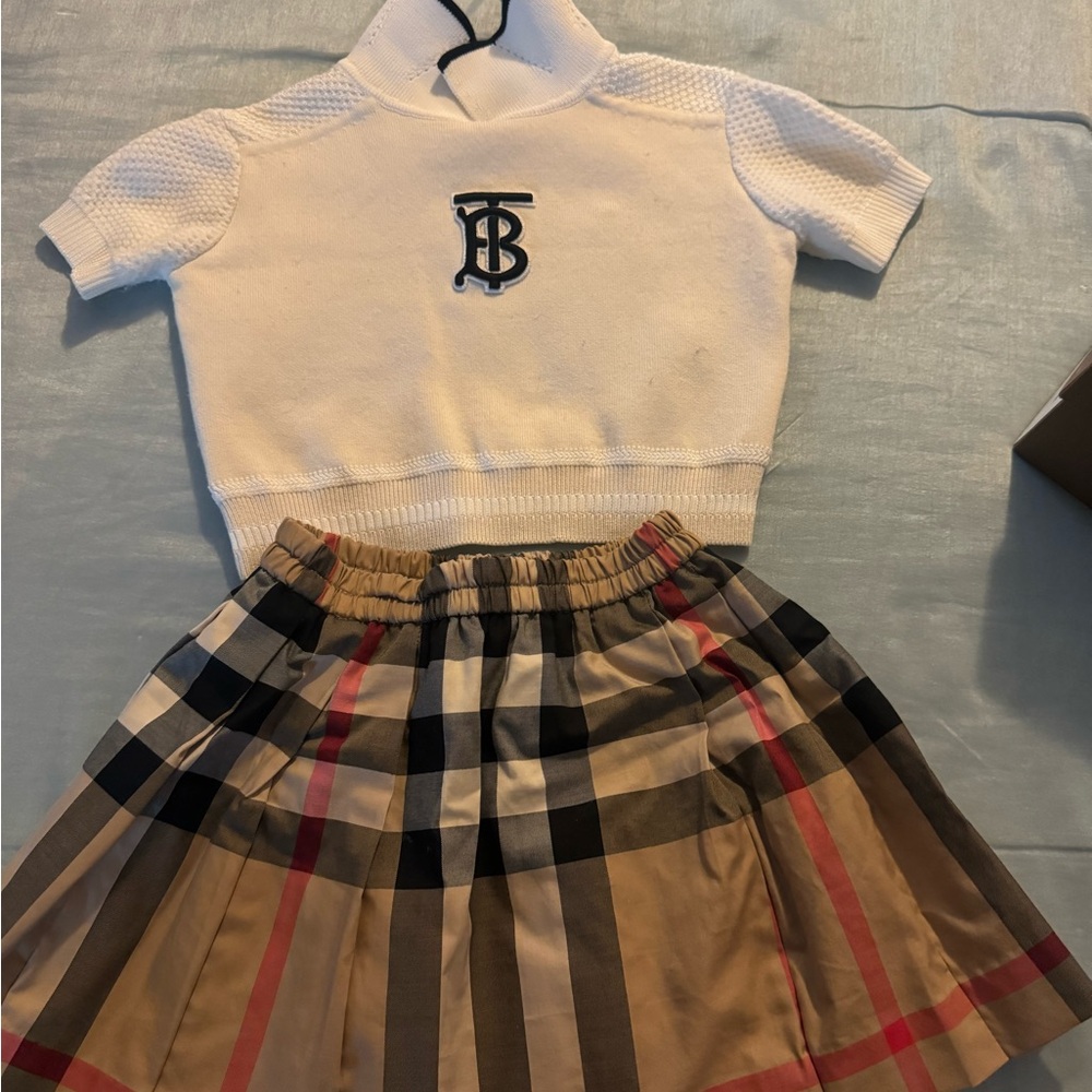 Authentic Kids Burberry Skirt and blouse 12 month worn once